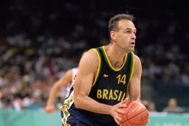 Quem são os novos Oscar Schmidt? Conheça promessas do basquete baiano - Imagem