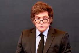 Reforma trabalhista é aprovada na Argentina após sessão tensa e protestos - Imagem