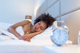 Ronco e o cansaço após o sono podem ser sinais de alerta; entenda - Imagem