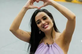 Sister do BBB 26 revela ligação com Amado Batista: “Andei de jatinho” - Imagem