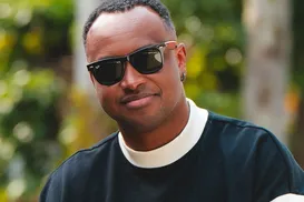 Thiaguinho e Menos é Mais comandam festival no feriadão - Imagem