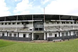 Time brasileiro precisa vender estádio de 94 anos para sobreviver - Imagem