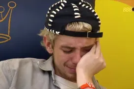 Vai sair? Juliano Floss ameaça desistir do BBB após confusão - Imagem