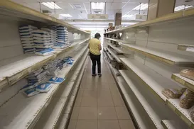 Vida onde o supermercado chega apenas uma vez por mês e pode faltar comida - Imagem