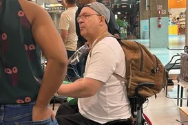 Vídeo: Herbert Vianna é flagrado tocando em shopping de Salvador - Imagem