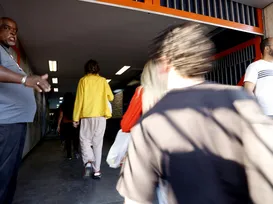 Concursos: veja como desempregados e baixa renda podem se inscrever de graça - Imagem