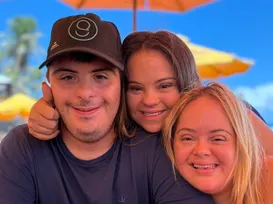 Influenciadores com síndrome de Down marcam presença em premiação - Imagem