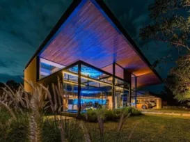 Mansão de Bianca Andrade tem aquário salgado projetado para tubarões - Imagem