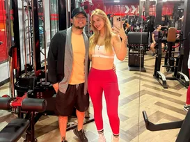 Pai de Melody assume namoro com influenciadora 20 anos mais nova - Imagem