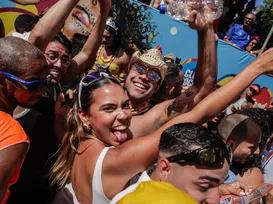 Ressaca pós-Carnaval: por que o corpo e a mente cobram o preço após a folia? - Imagem