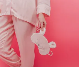 Aeroporto incita proibição de pessoas de pijamas durante voos - Imagem