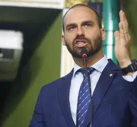Eduardo Bolsonaro se empolga com apoio de Angelo Coronel a Flávio - Imagem