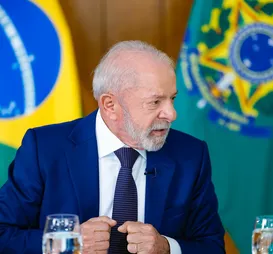 Lula diz que ainda não decidiu se será candidato nas eleições - Imagem