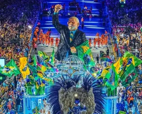 Lula é o 1º presidente em exercício a ser homenageado por escola de samba - Imagem