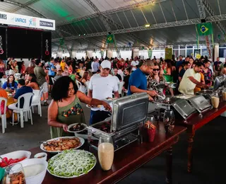 27ª edição da Feijoada ao Mar celebra tradição e gastronomia na Arena A TARDE
