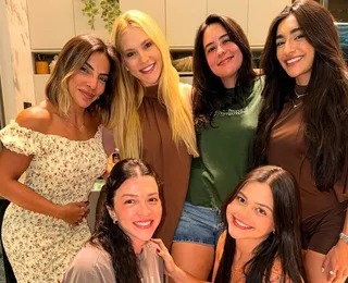 "+34": veja o significado de tatuagem que Virgínia fez com as amigas