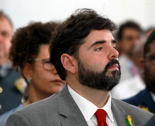 Adolpho Loyola rebate oposição: "16 anos que nada fez por Salvador"