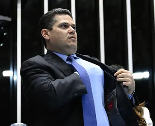 Alcolumbre impõe prazo para avaliar novo indicado ao STF