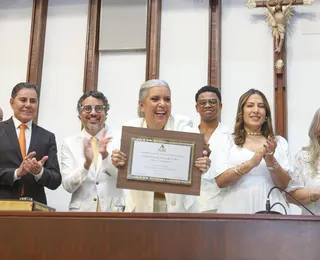 Astrid Fontenelle recebe o Título de Cidadã Baiana na ALBA