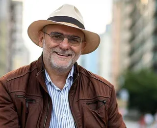 Autor Célio Turino lança livro que une poesia e pensamento histórico