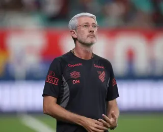 Bahia é exaltado por técnico do Athletico: "Não é fácil para ninguém"