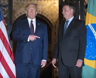 Bolsonaro apela ao STF para receber aliado de Trump na prisão