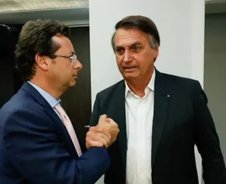 Braço-direito de Bolsonaro recebe R$ 3 milhões para defender Vorcaro