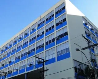 Briga entre professores termina em agressões na Faculdade de Economia da UFBA