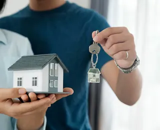 Casa por R$ 15 mil? Governo muda regras e pode baratear imóveis no Brasil