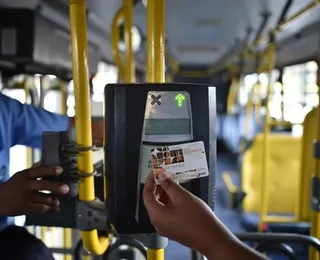 Cobrador de ônibus é demitido após roubar dinheiro de passagens