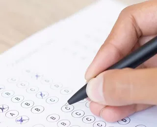Concurso com 200 vagas e salário de até R$19 mil é autorizado na Bahia