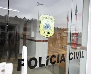 Criança de 2 anos morre afogada em piscina de casa na Bahia