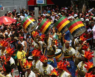 Dia do Axé Music: foliões relembram os anos 90 no Carnaval de Salvador