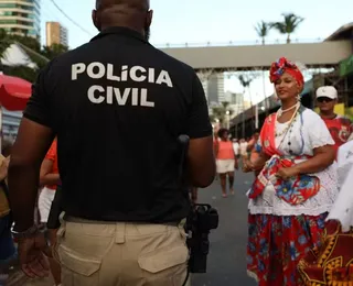 Duas pessoas são atingidas por seringas em circuito do Carnaval