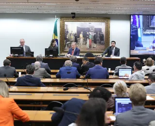 Elmar e mais: Comissão da Câmara aprova 7 candidatos para vaga no TCU