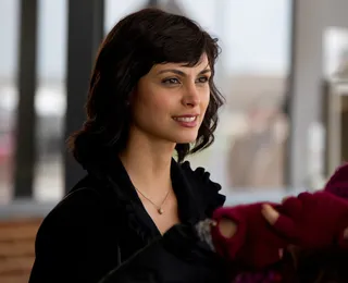 Essa série de espionagem da Netflix vai te prender do início ao fim