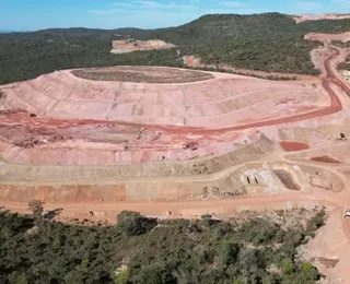 EUA compra mina de terras raras no Brasil por bilhões; veja mudanças