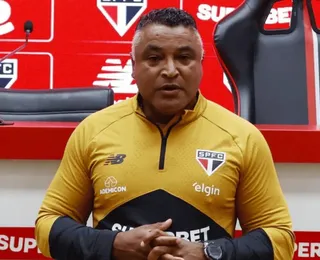 Ex-Bahia supera críticas e faz história em novo clube no Brasileirão