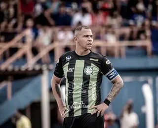 Ex-Vitória define novo clube após passagem na Bahia aos 36 anos