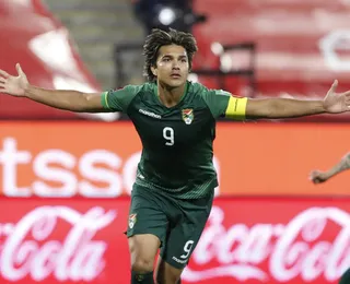 Ex-Vitória deixa aposentadoria para levar Bolívia à Copa do Mundo