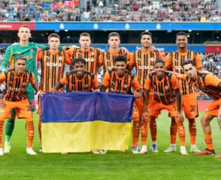 Ex-Vitória é destaque em time com 12 brasileiros que pode ser campeão europeu