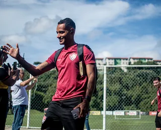 Ex-Vitória, Mateus Gonçalves lança curso após sair da prisão: 'Superação'