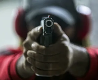 FGTS na mira: deputados discutem liberação para compra de armas