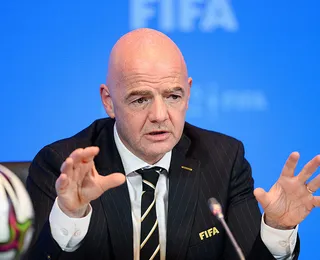 FIFA ignora crise e mantém jogos do Irã nos EUA sob tensão