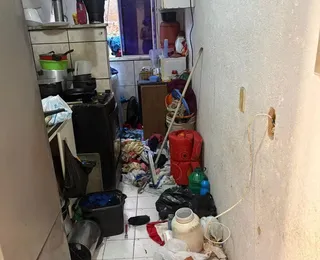 Filho é preso após deixar mãe de 71 anos em situação de abandono