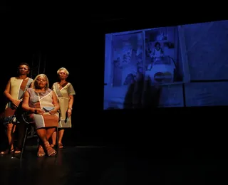 Histórias reais de mulheres viram espetáculo emocionante em Salvador