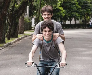 Hoje eu quero voltar sozinho ganha nova versão dez anos após o filme