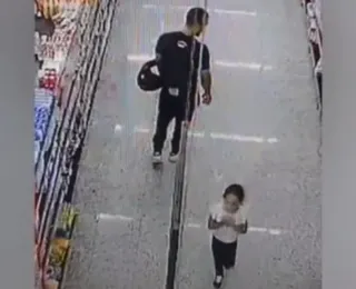 Homem é preso por filmar crianças em shopping e vender vídeos