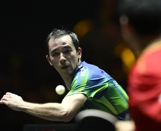Hugo Calderano conquista o bronze na Copa do Mundo de Tênis de Mesa