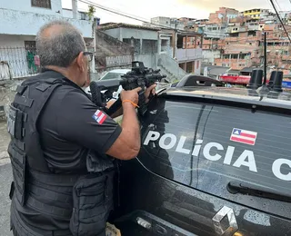 Irmãos são presos por série de roubos na orla de Salvador